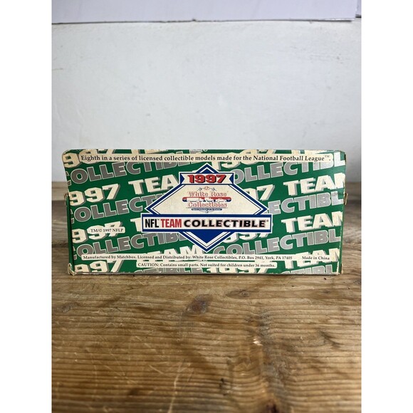 Lot Of 3 Vintage Diecast Collectible NFL Dallas Cowboys Red Bull Trucks And More - Picture 6 of 14